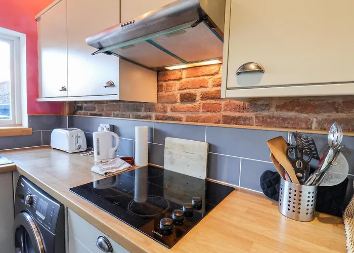 16 St Sepulchre Street