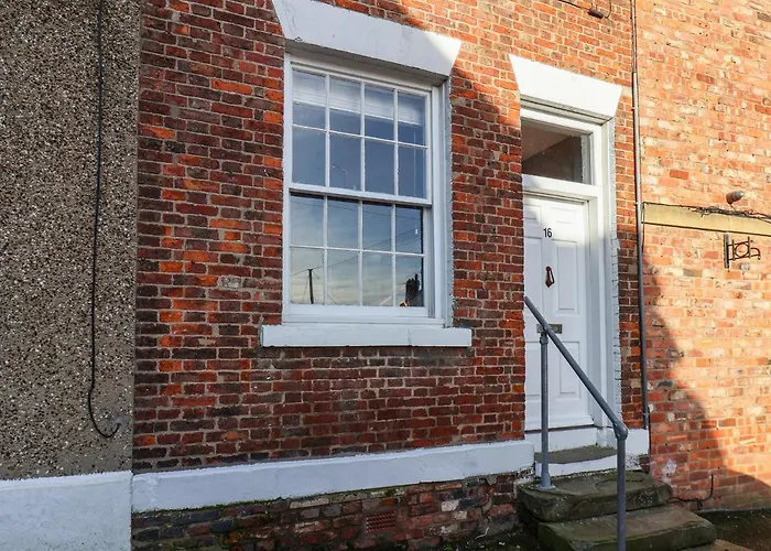 16 St Sepulchre Street